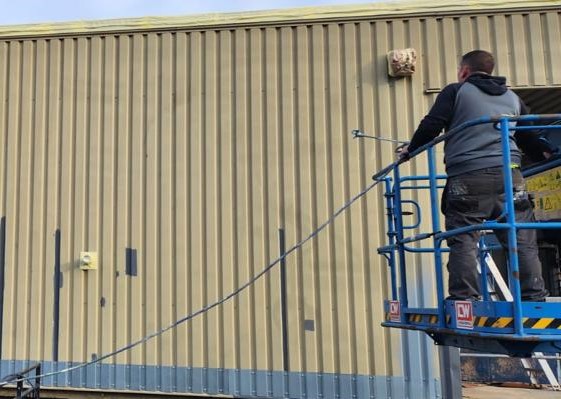 On Site Paint Spraying in Aylesbury HP20 1